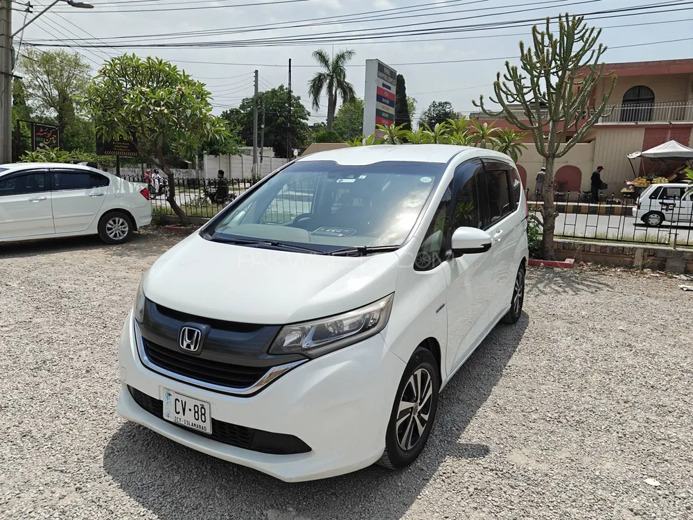 Honda Freed 2017 for Sale in Rawalpindi Image-1