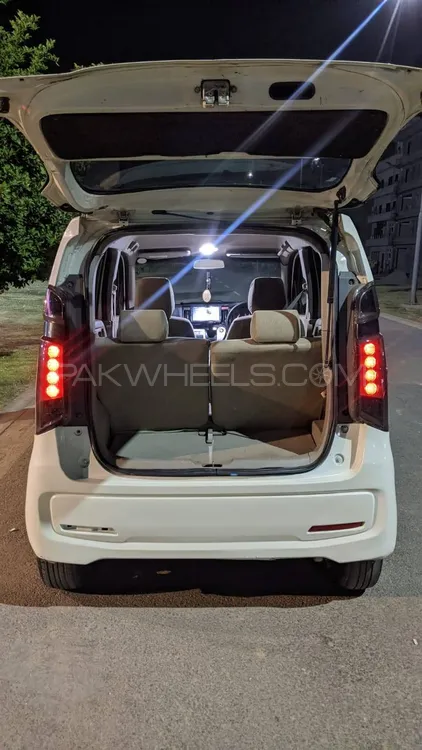 Honda N Wgn 2014 for Sale in Lahore Honda N Wgn 2014 for Sale in Lahore Image-3