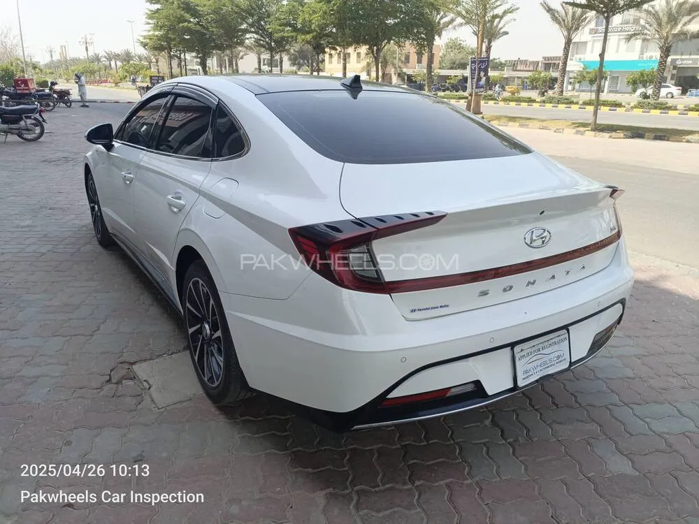 Hyundai Sonata 2023 for Sale in Multan Hyundai Sonata 2023 for Sale in Multan Image-6
