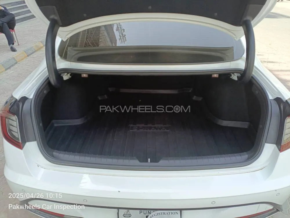 Hyundai Sonata 2023 for Sale in Multan Hyundai Sonata 2023 for Sale in Multan Image-7