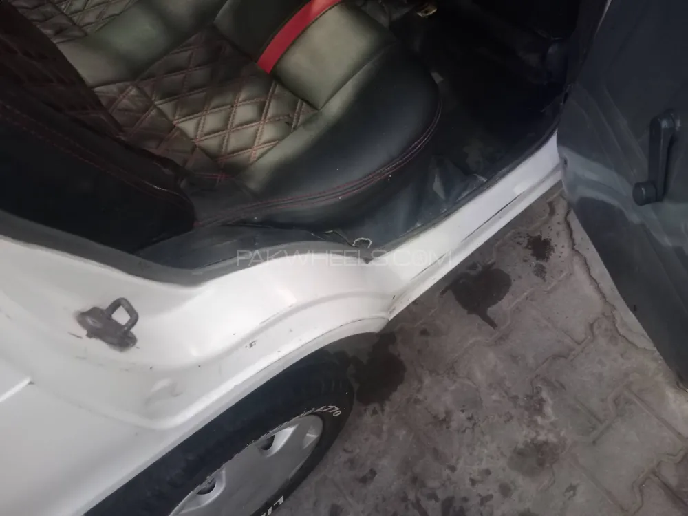 Suzuki Mehran 2017 for Sale in Lahore Suzuki Mehran 2017 for Sale in Lahore Image-7