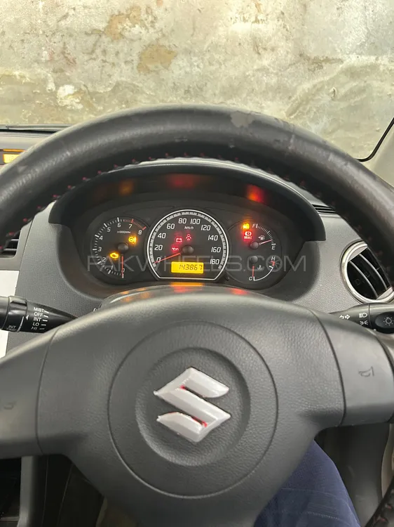Suzuki Swift 2014 for Sale in Shakargarh Image-1