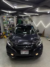 Honda Vezel Hybrid Z Style Edition 2015 for Sale
