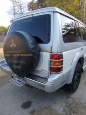 Mitsubishi Pajero Exceed 3.5 1995 for Sale