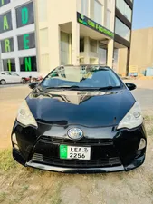 Toyota Aqua S 2013 for Sale