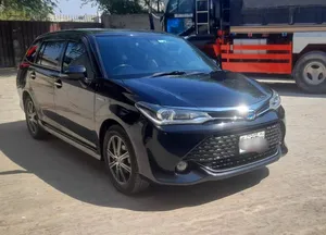 Toyota Corolla Fielder Hybrid G  WB  2015 for Sale