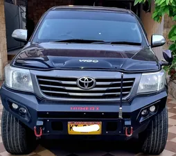 Toyota Hilux Vigo Champ V 2014 for Sale