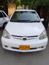 Toyota Platz F 1.0 2003 for Sale