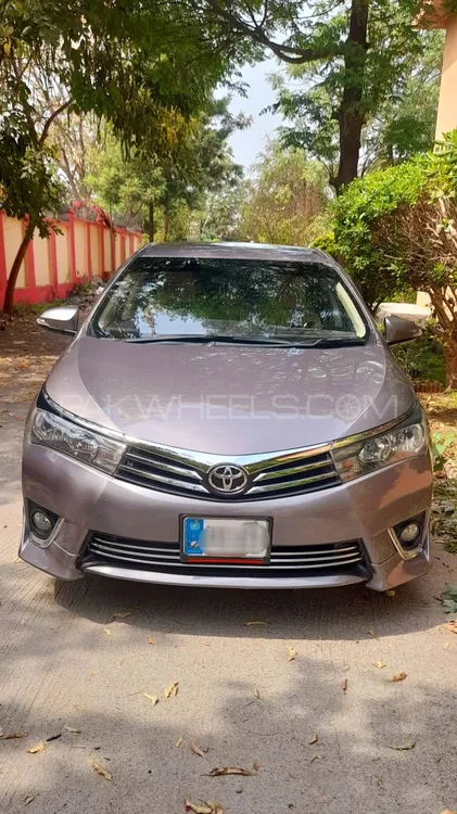 Toyota Corolla 2016 for Sale in Islamabad Image-1