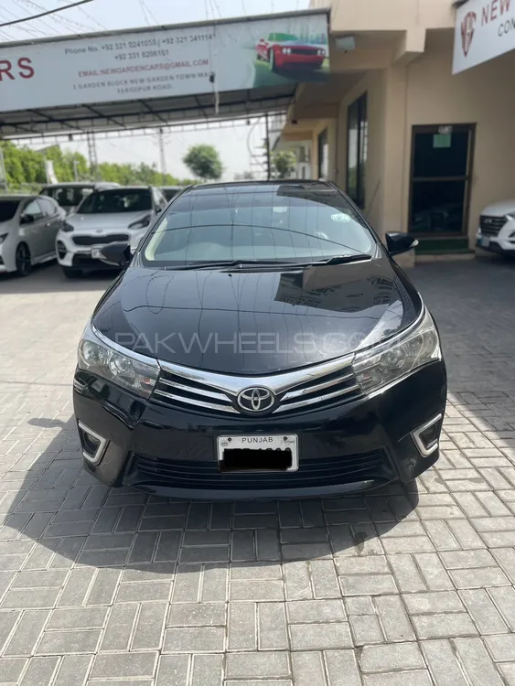 Toyota Corolla 2016 for Sale in Lahore Image-1