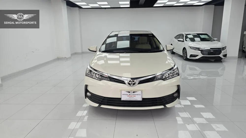 Toyota Corolla 2018 for Sale in Islamabad Image-1