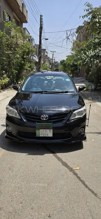 Toyota Corolla 2013 for Sale in Lahore Image-1