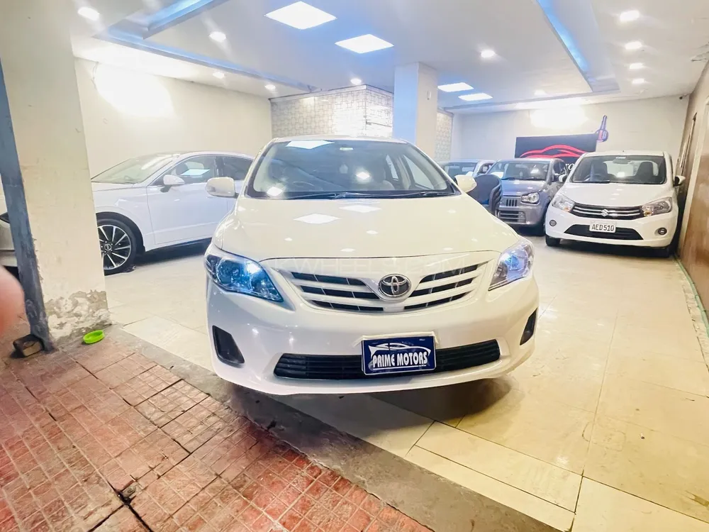 Toyota Corolla 2014 for Sale in Lahore Image-1