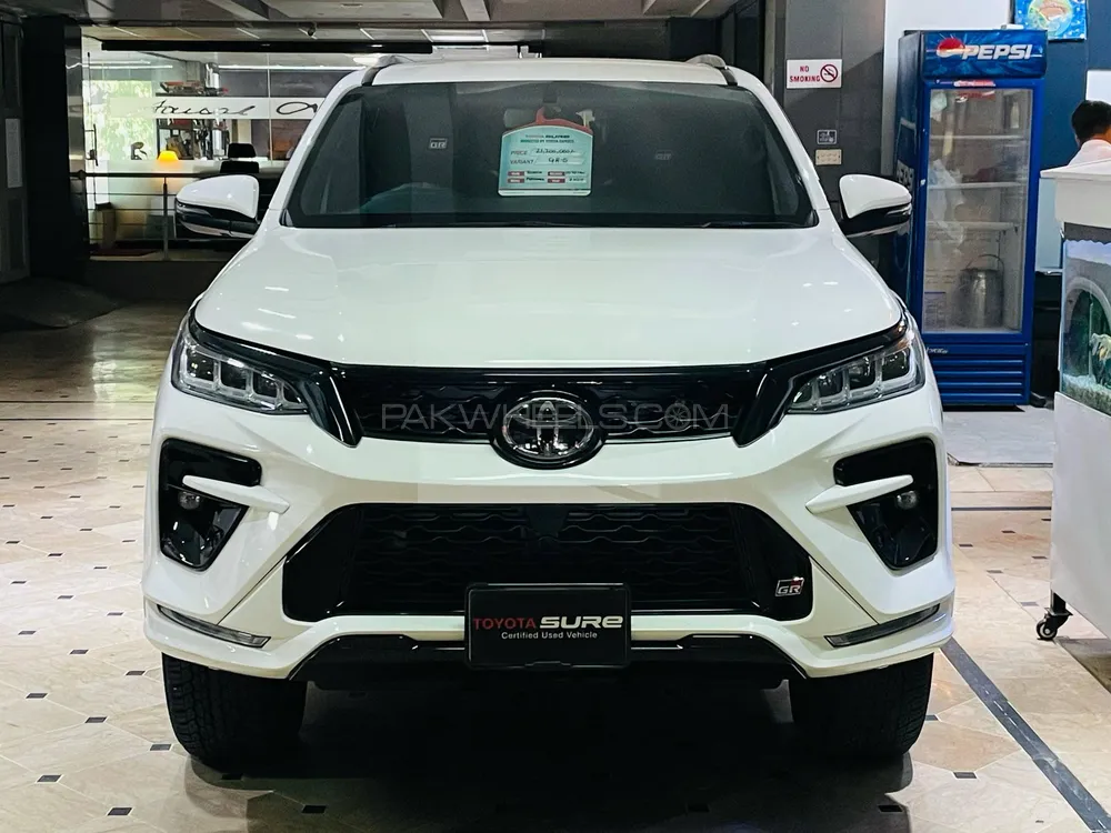 Toyota Fortuner 2024 for Sale in Islamabad Image-1