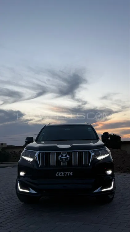 Toyota Prado 2010 for Sale in Jhelum Image-1