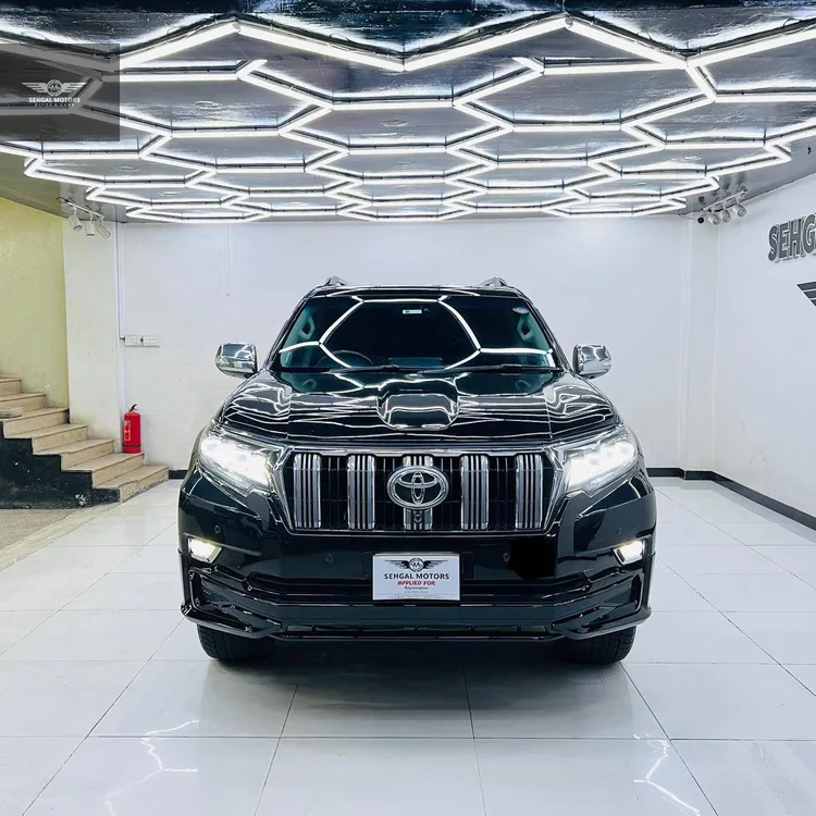 Toyota Prado 2010 for Sale in Islamabad Image-1
