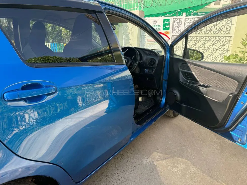Toyota Vitz 2017 for Sale in Rawalpindi Image-1