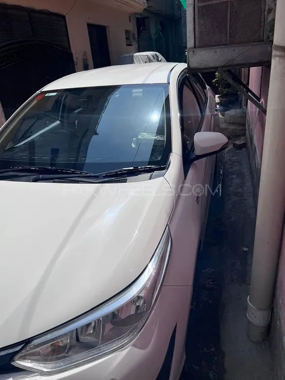 Toyota Yaris Sedan 2021 for Sale in Lahore Image-1