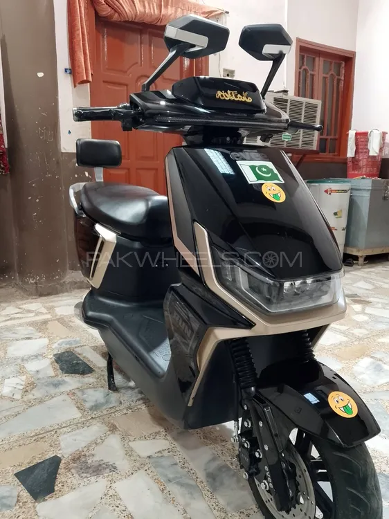 Evee C1 2025 for Sale Image-1