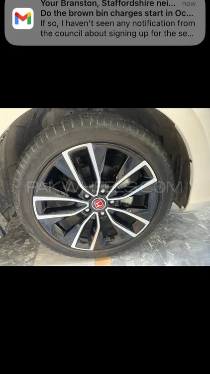 Honda Civic Genuine 18 Inch Alloys Wheels.  Image-1