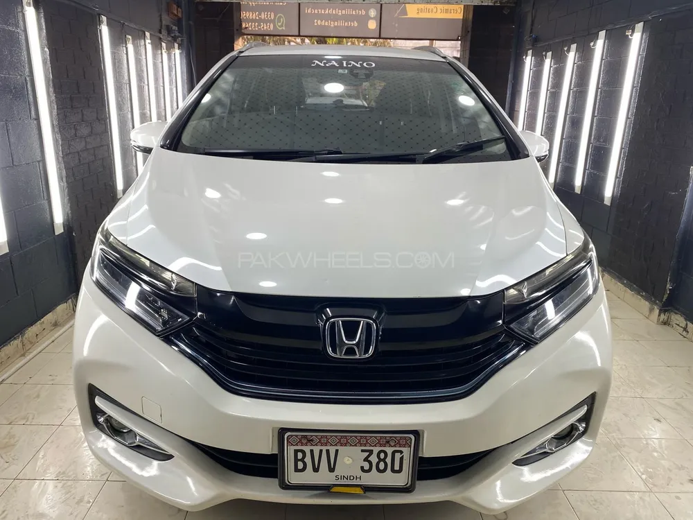 Honda Fit 2015 for Sale in Karachi Image-1
