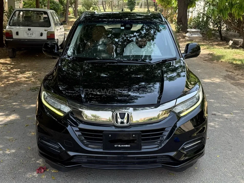 Honda Vezel 2019 for Sale in Lahore Image-1