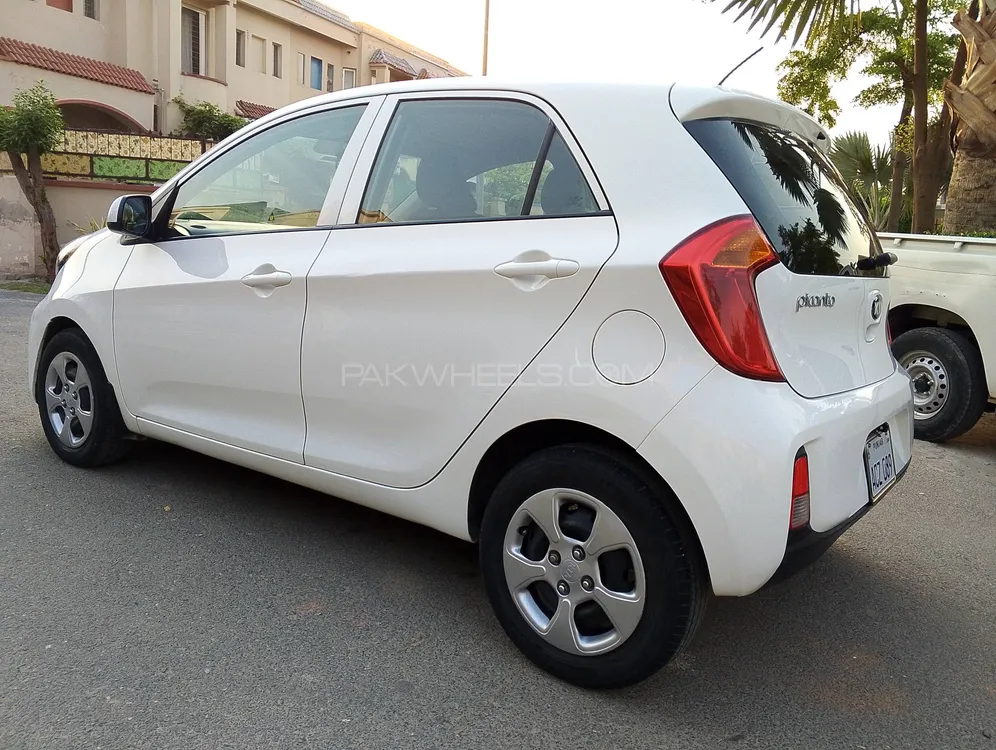 KIA Picanto 2021 for Sale in Lahore KIA Picanto 2021 for Sale in Lahore Image-4