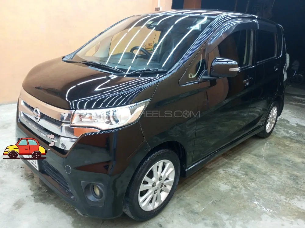 نسان ڈیز 2015 for Sale in اسلام آباد Image-1