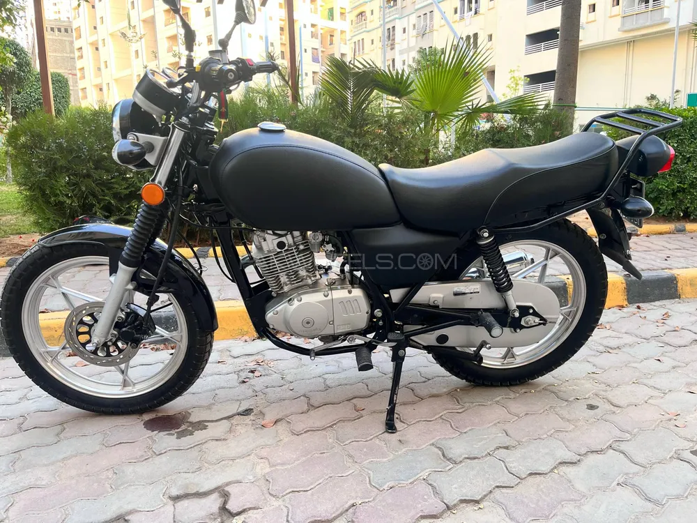 سوزوکی GS 150 SE 2022 for Sale سوزوکی GS 150 SE 2022 for Sale Image-3