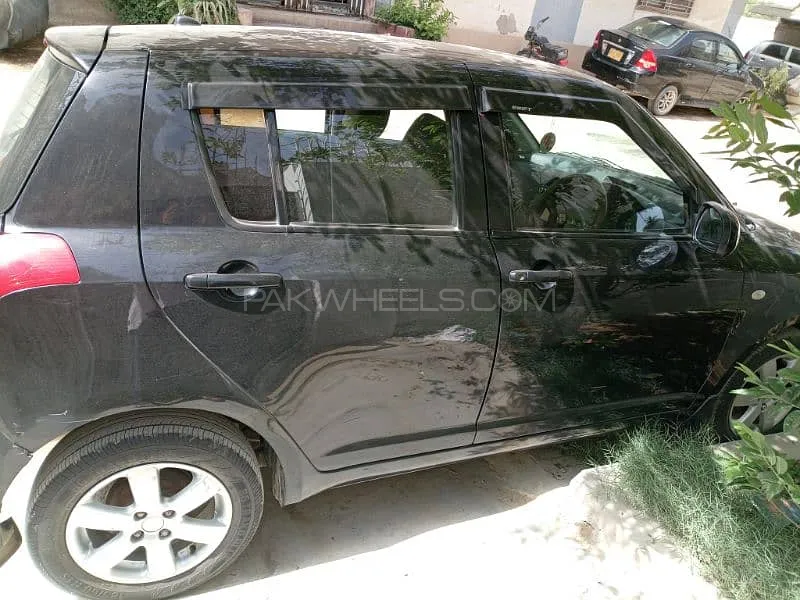 سوزوکی سوئفٹ 2018 for Sale in کراچی Image-1