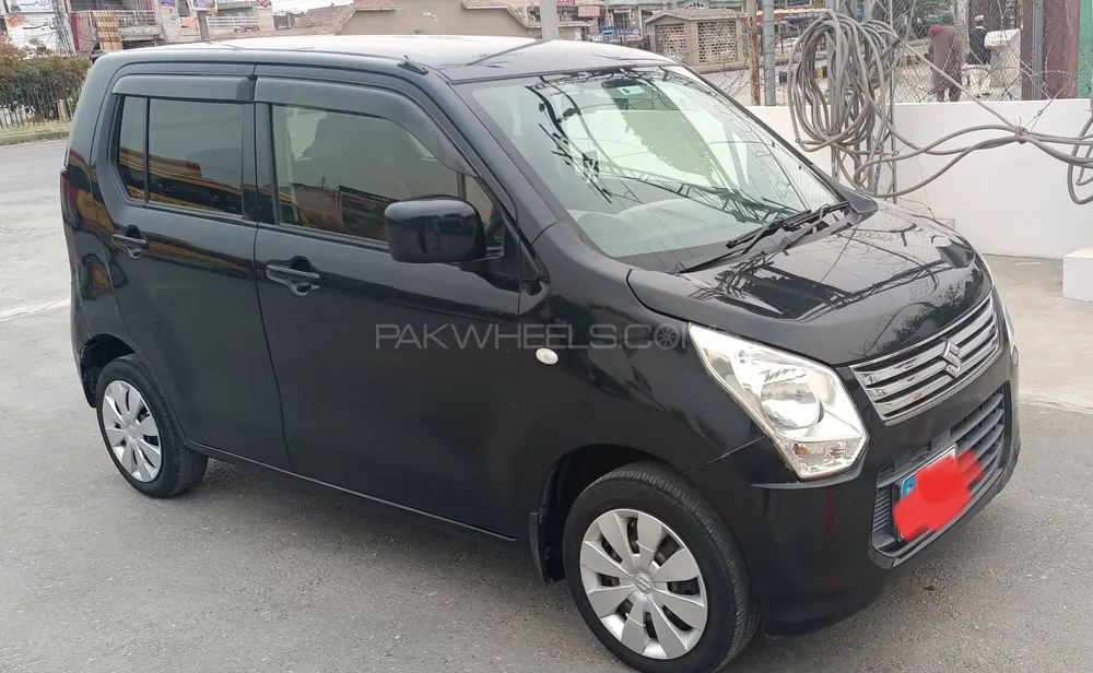 Suzuki Wagon R 2015 for Sale in Kamra Image-1