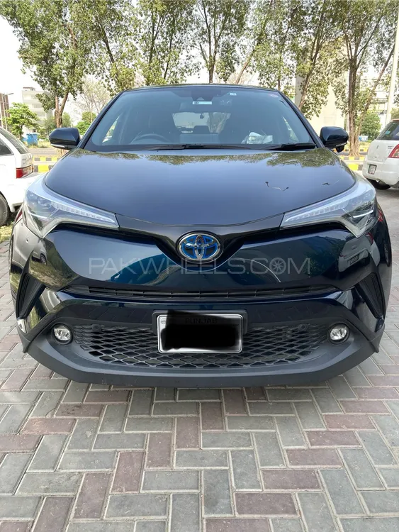 Toyota C-HR 2019 for Sale in Lahore Image-1