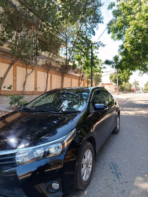 Toyota Corolla 2017 for Sale in Karachi Image-1