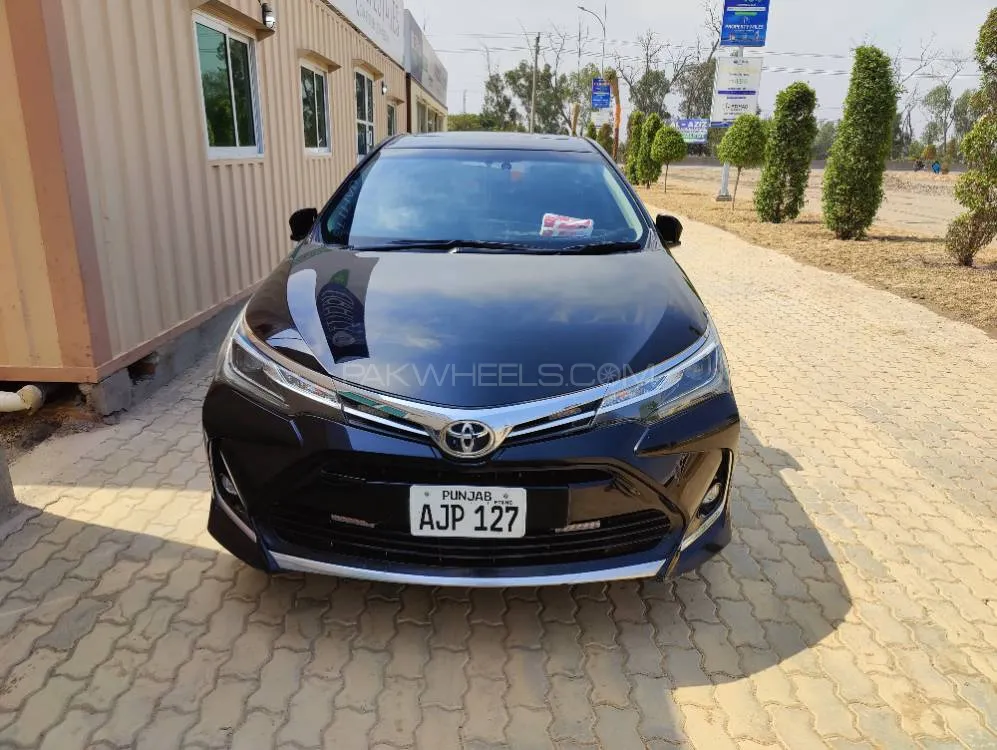 Toyota Corolla 2022 for Sale in Sialkot Image-1