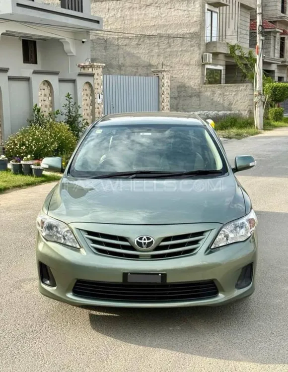 Toyota Corolla 2011 for Sale in Lahore Image-1
