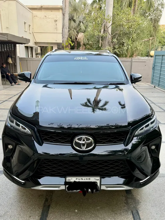 Toyota Fortuner 2023 for Sale in Multan Image-1
