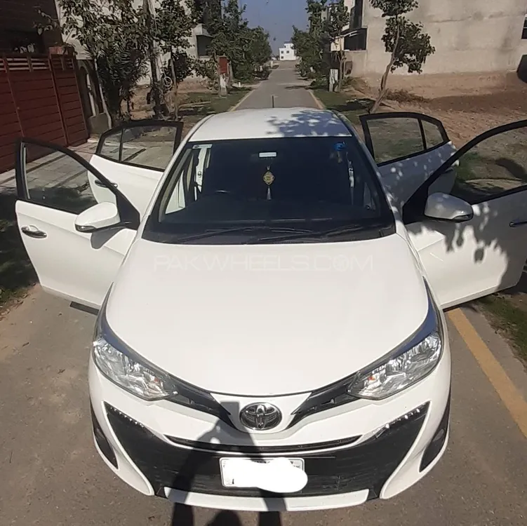 Toyota Yaris Sedan 2022 for Sale in Lahore Image-1