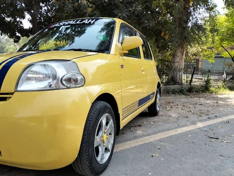 Daihatsu Esse 2010 for Sale in Lahore Image-1