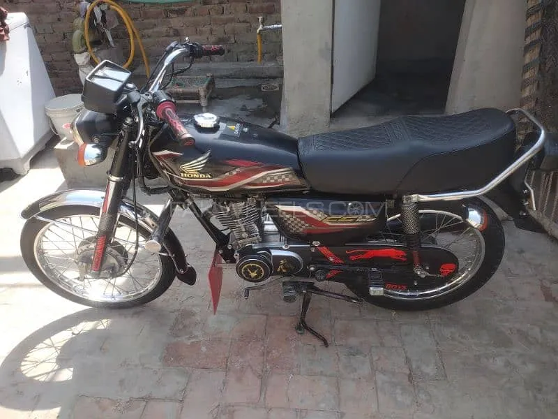 Honda CG 125 2015 for Sale Image-1