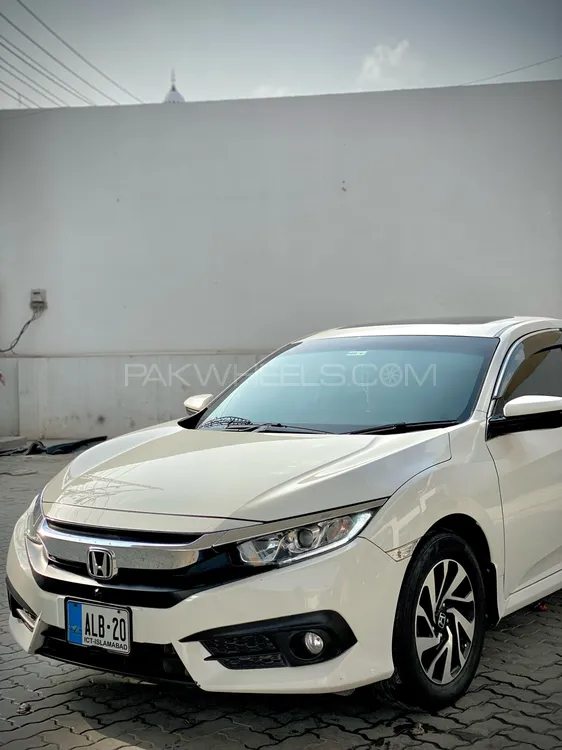 Honda Civic 2018 for Sale in Rawalpindi Image-1