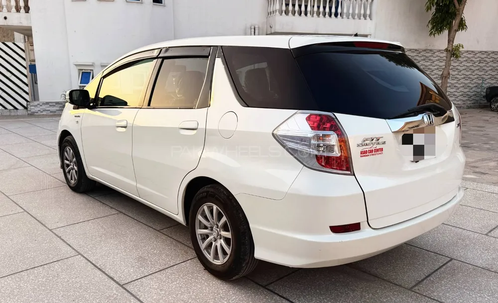 Honda Fit 2014 for Sale in Rawalpindi Image-1