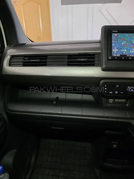 Honda N Wgn 2022 for Sale in Pir mahal Honda N Wgn 2022 for Sale in Pir mahal Image-8