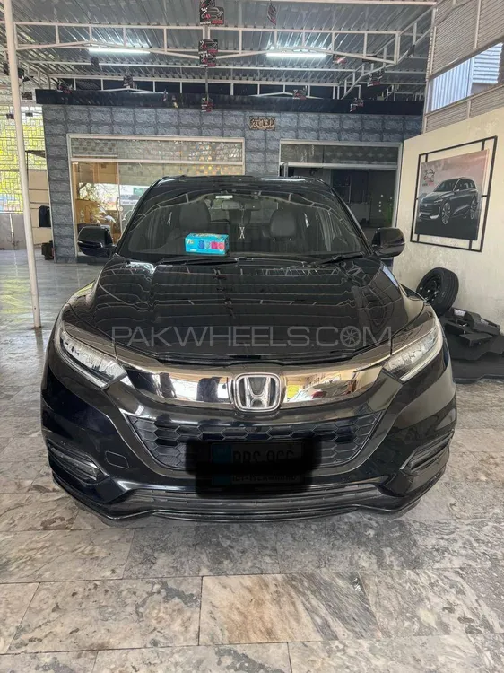 Honda Vezel 2019 for Sale in Wah cantt Image-1