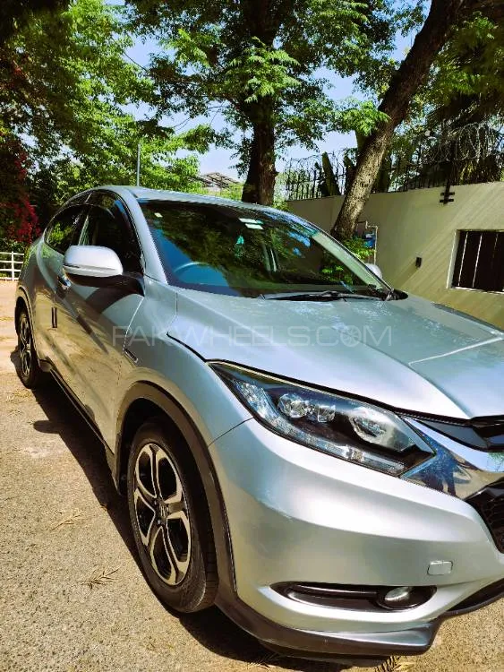 Honda Vezel 2014 for Sale in Islamabad Image-1