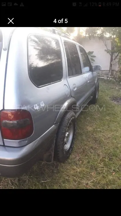KIA Carens 2005 for Sale in Abbottabad Image-1