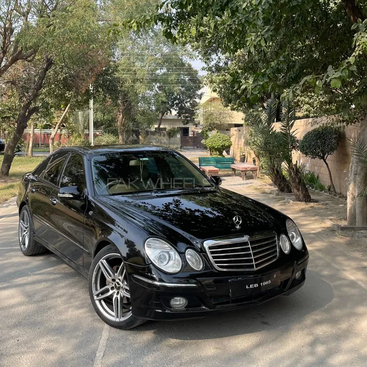 Mercedes Benz E Class 2007 for Sale in Lahore Image-1
