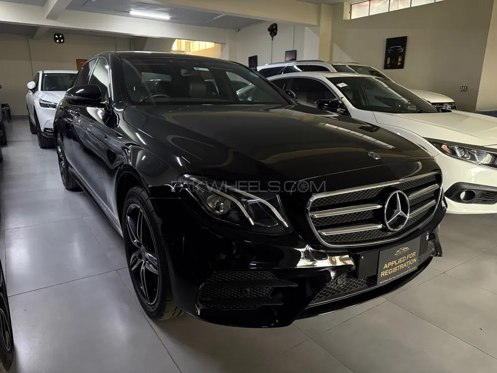 Mercedes Benz E Class 2018 for Sale in Lahore Image-1
