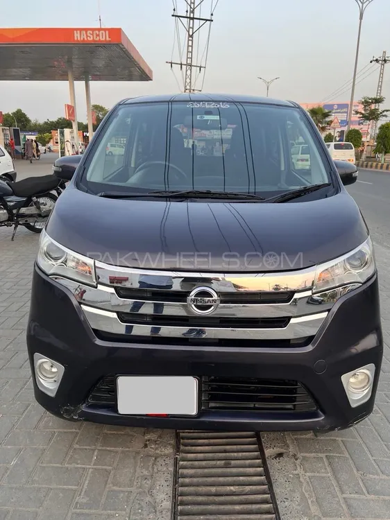 نسان ڈیز 2015 for Sale in سیالکوٹ Image-1