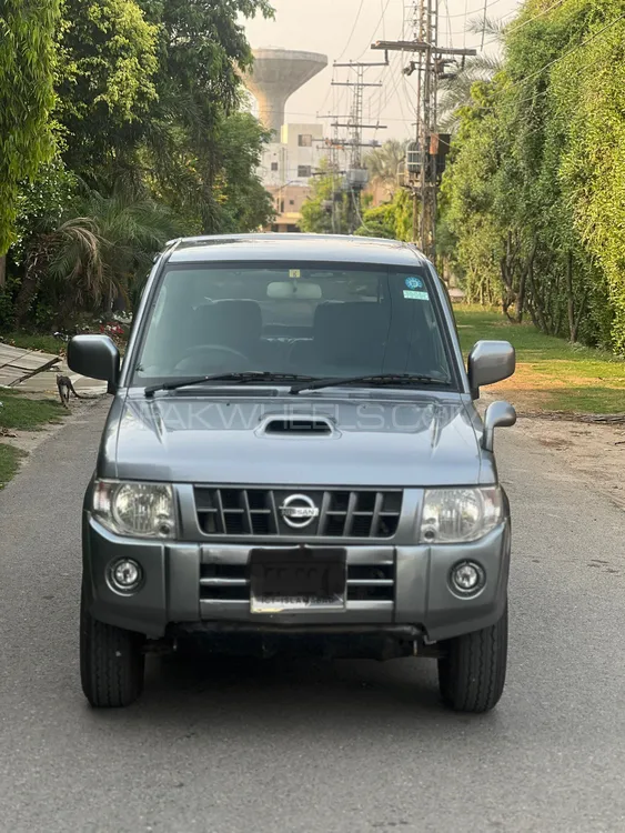 Nissan Kix 2011 for Sale in Lahore Image-1