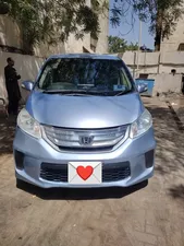 Honda Freed 2013 for Sale